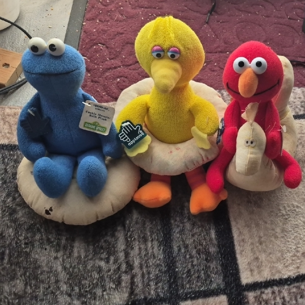 Vintage Sesame Street Plush Bath Time Set. Feat Cookie Monster,Elmo,and Big Bird